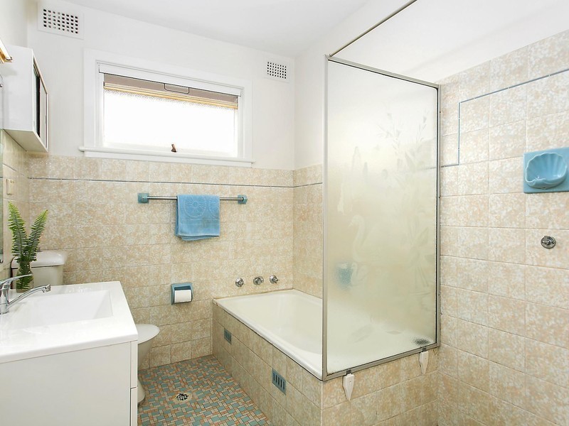 3 Castlereagh Crescent, Sylvania Waters NSW 2224