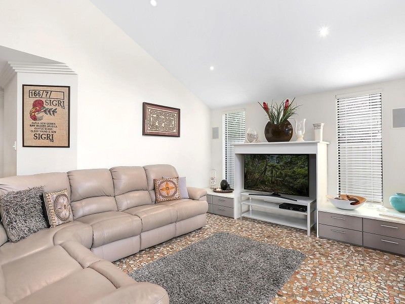 12 Winifred Avenue, Caringbah NSW 2229