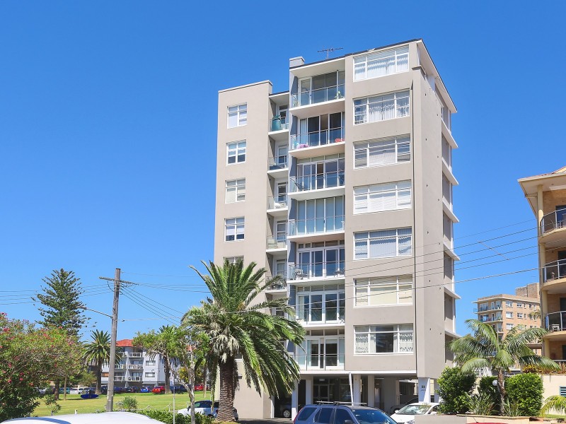 102/21 Coast Avenue, Cronulla NSW 2230