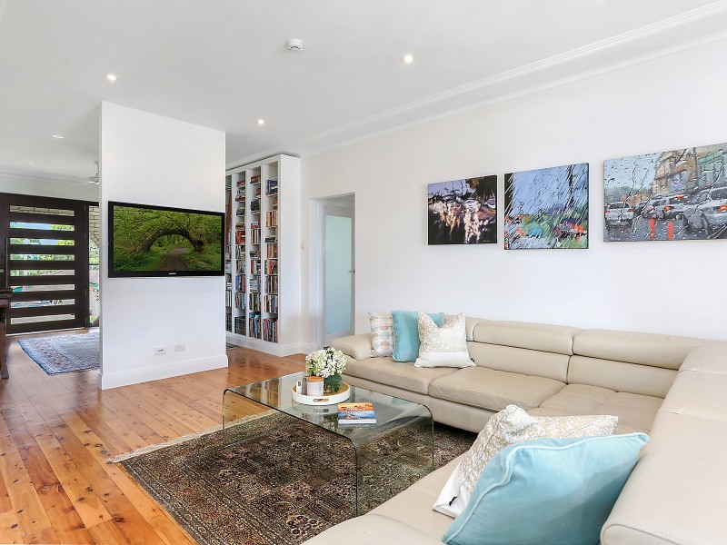 76 Bunarba Road, Gymea Bay NSW 2227