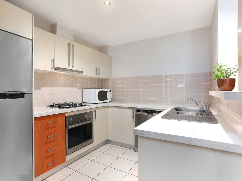 3/52 President Avenue, Caringbah NSW 2229