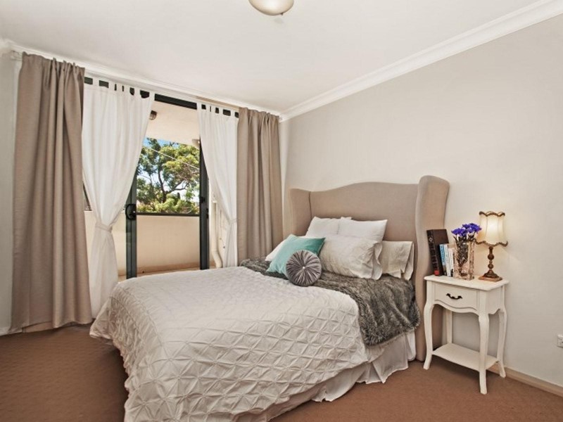 3/52 President Avenue, Caringbah NSW 2229