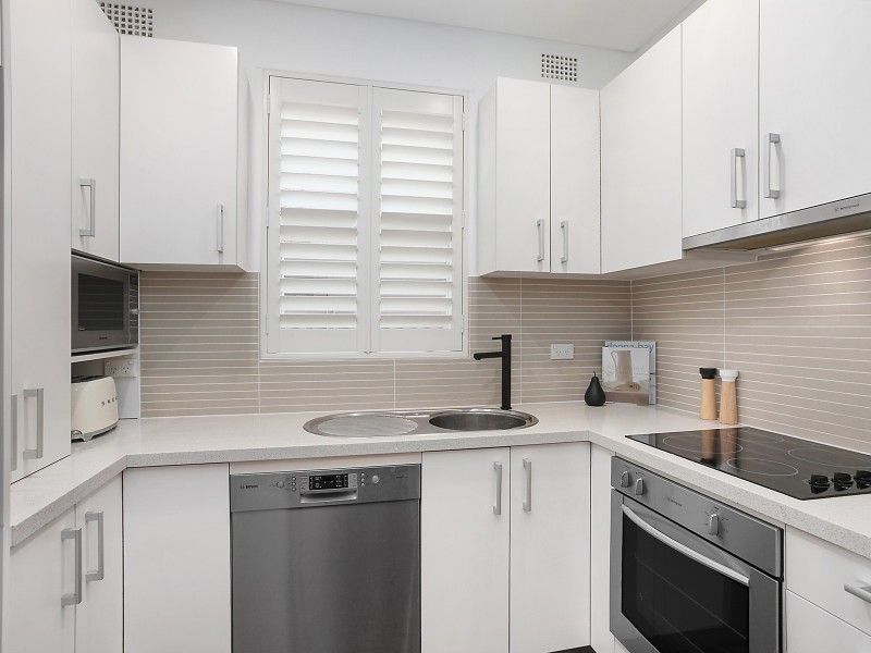 2/24 Tullimbar Road, Cronulla NSW 2230