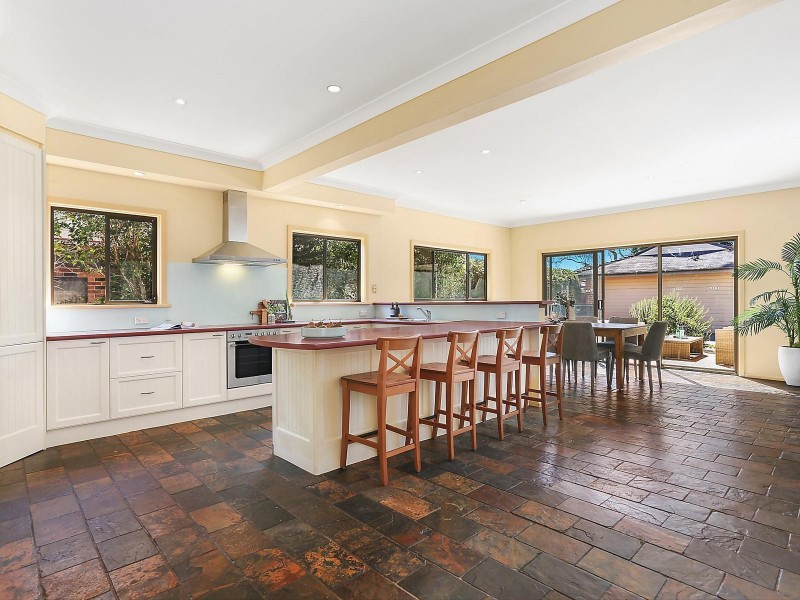 18 David Avenue, Caringbah South NSW 2229