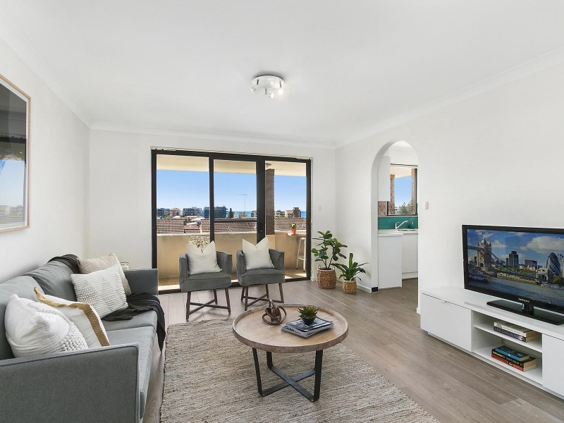 22/60 Seaview Street, Cronulla NSW 2230