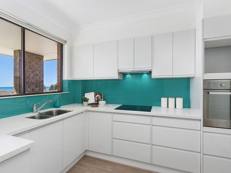 22/60 Seaview Street, Cronulla NSW 2230