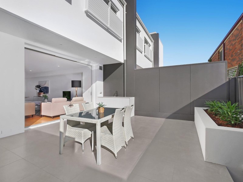 3/32 Seaview Street, Cronulla NSW 2230