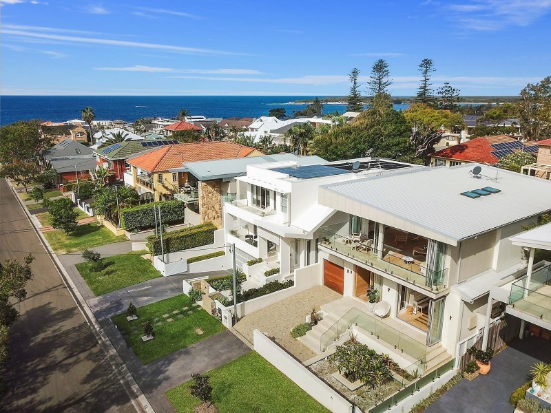 12 Lucas Street, Cronulla NSW 2230