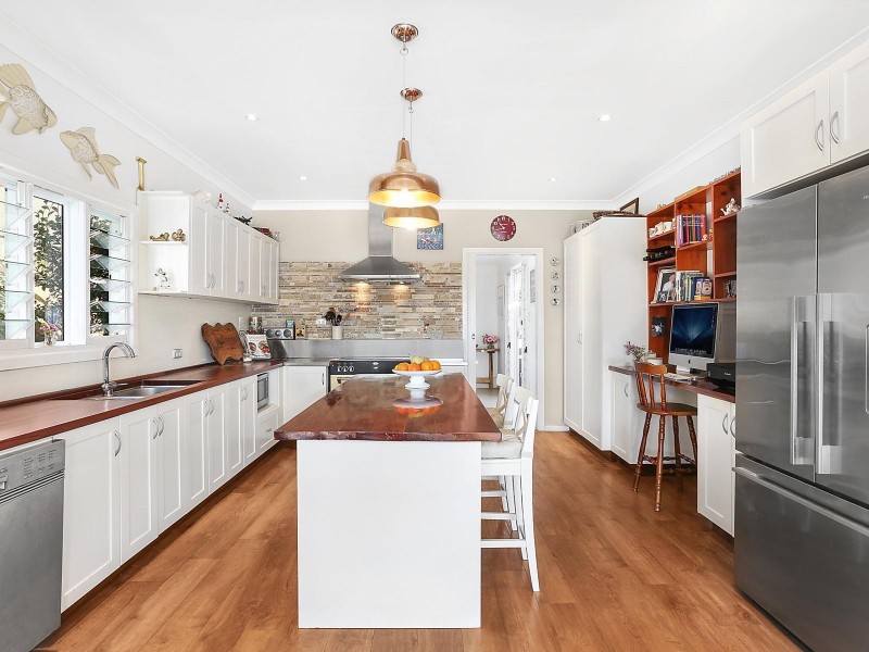 654 Port Hacking Road, Dolans Bay NSW 2229