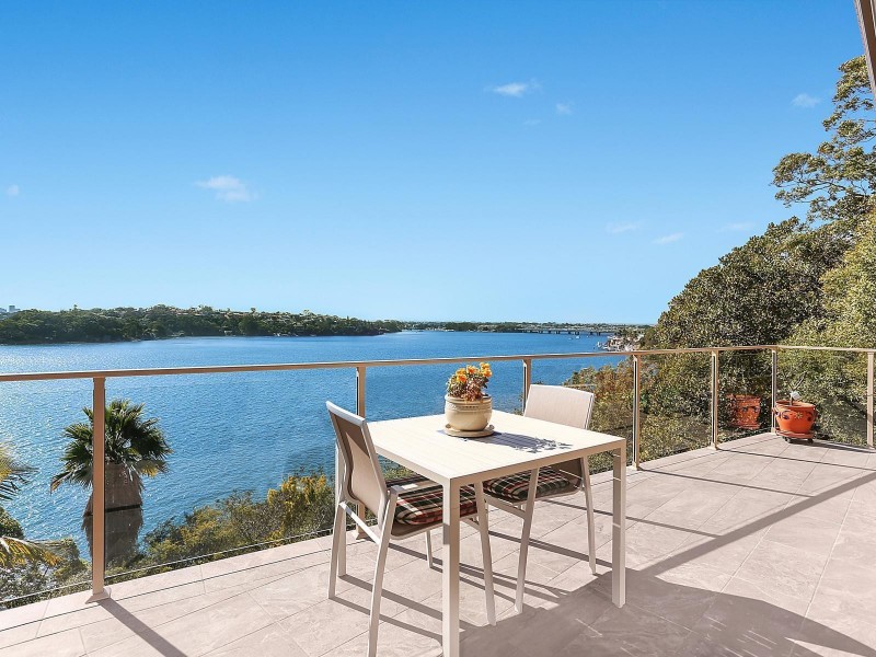 2/1-9 Tara Street, Sylvania NSW 2224