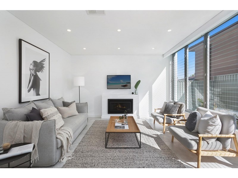 2/49 Oleander Parade, Caringbah South NSW 2229