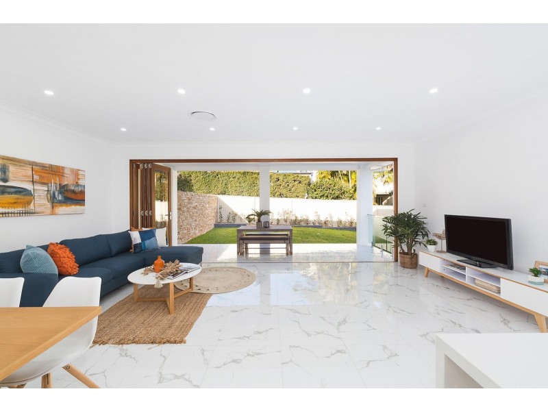 14b Uralba Avenue, Caringbah South NSW 2229