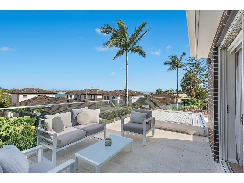 79A Old Taren Point Road, Taren Point NSW 2229