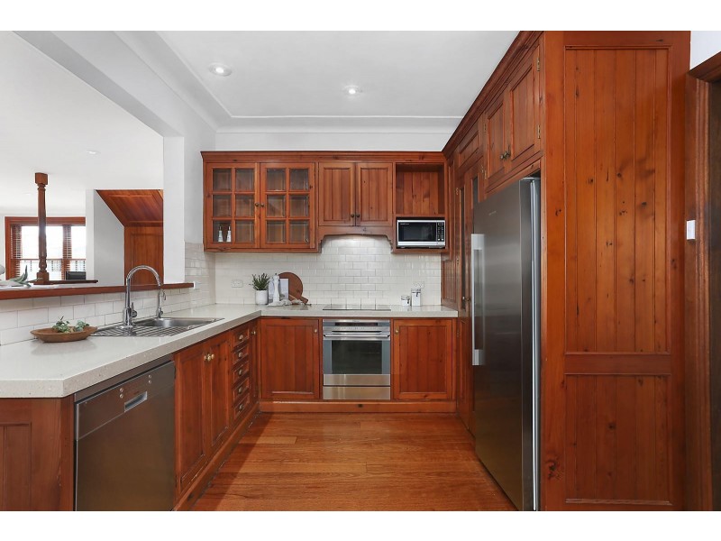 13 Ocean Street, Cronulla NSW 2230