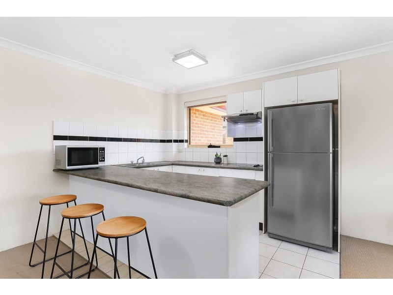 27/494 President Avenue, Kirrawee NSW 2232