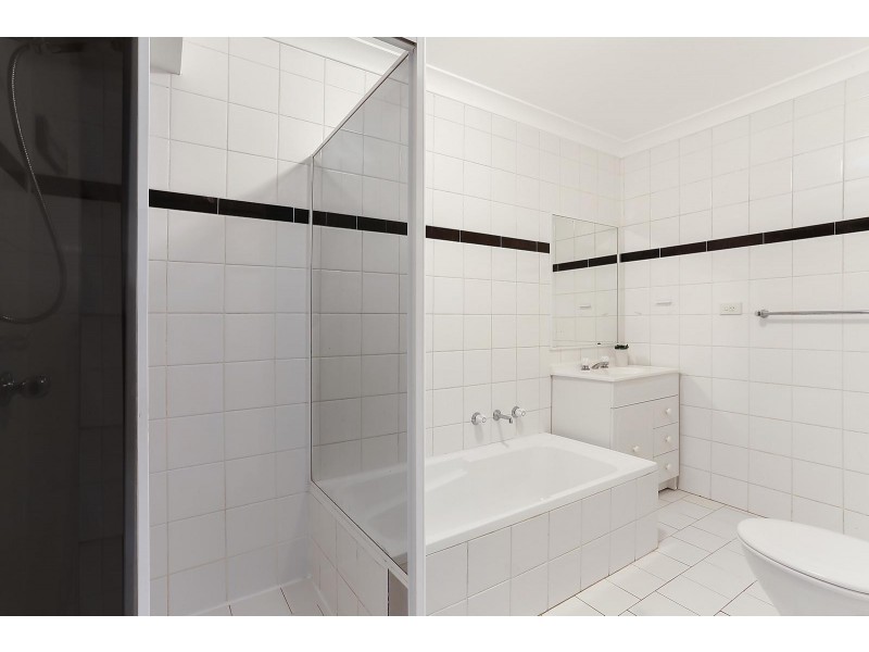 27/494 President Avenue, Kirrawee NSW 2232