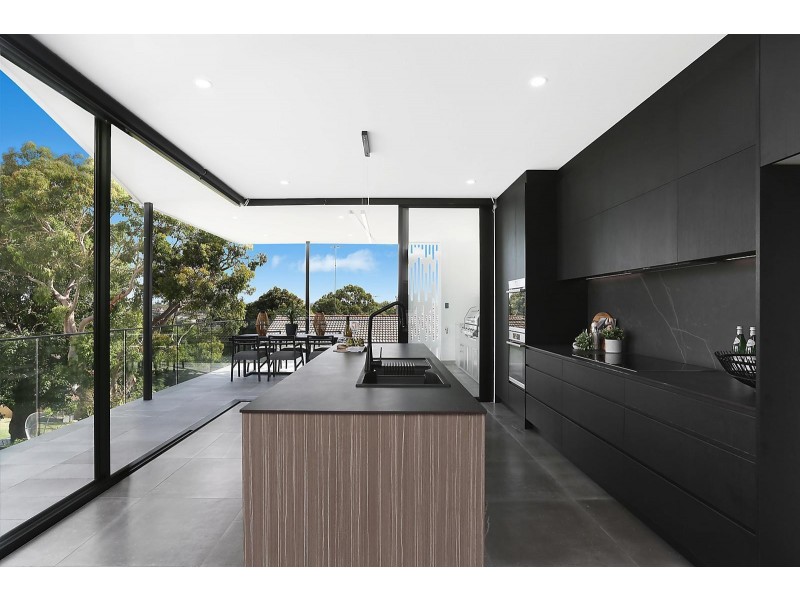 17 The Appian Way, South Hurstville NSW 2221