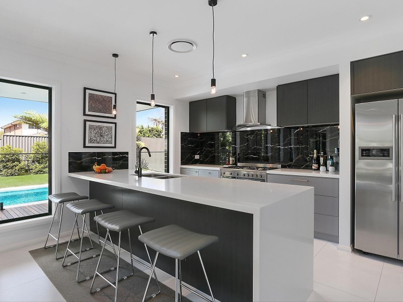 4 Mawarra Avenue, Miranda NSW 2228