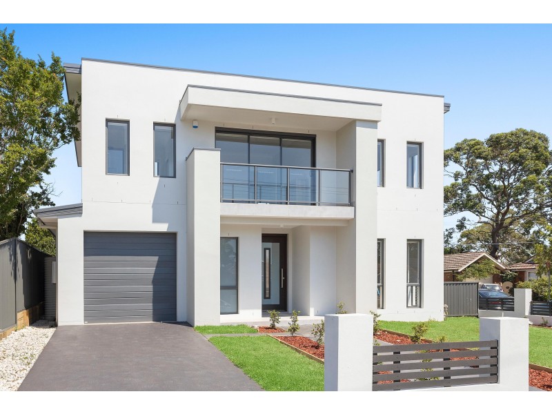 43 Carrington Avenue, Caringbah NSW 2229