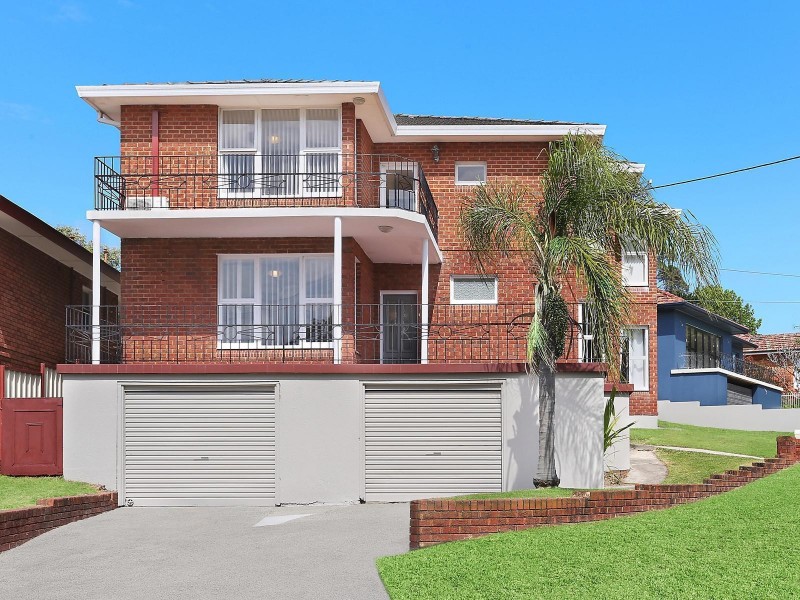 12 Lynwood Street, Blakehurst NSW 2221