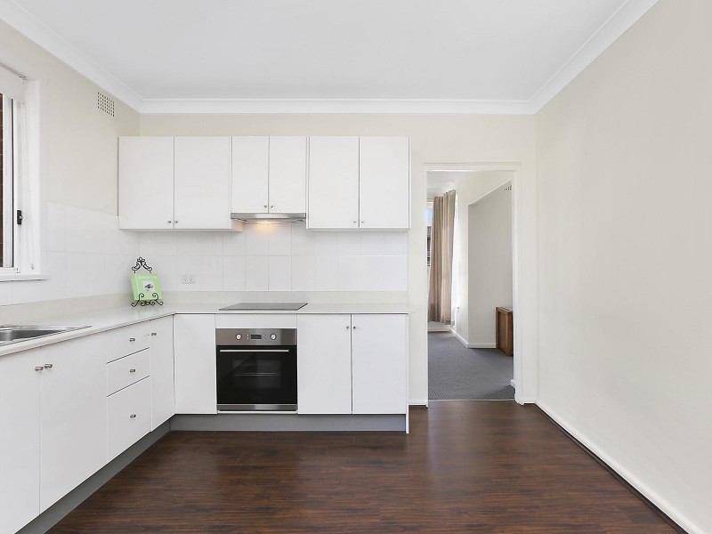 12 Lynwood Street, Blakehurst NSW 2221