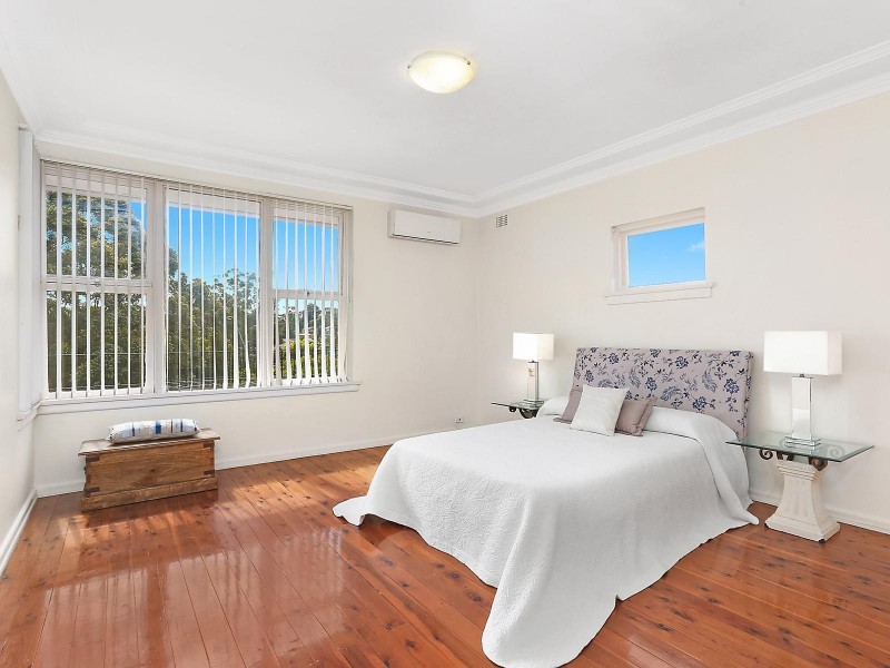12 Lynwood Street, Blakehurst NSW 2221