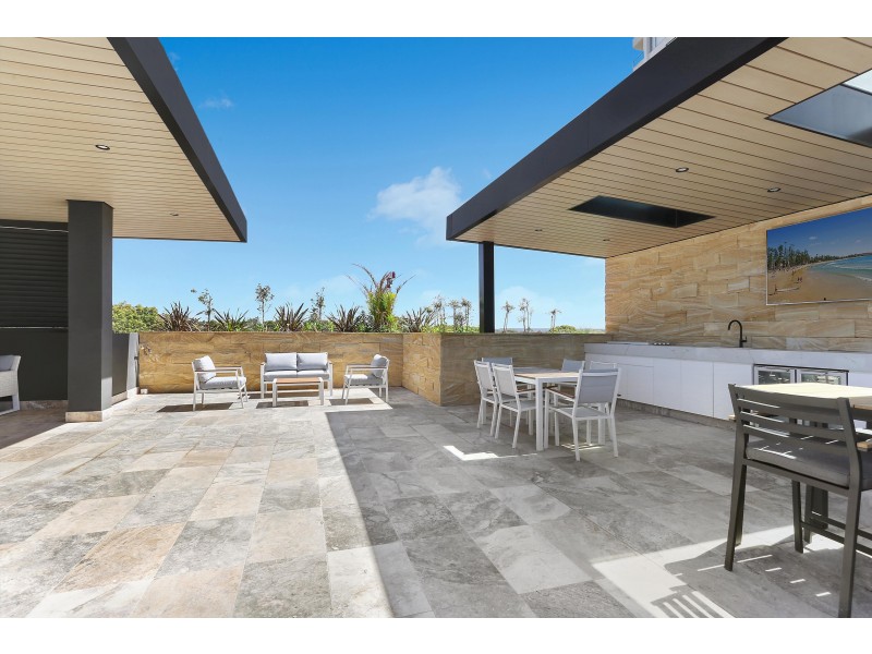 302/19 Parramatta Street, Cronulla NSW 2230