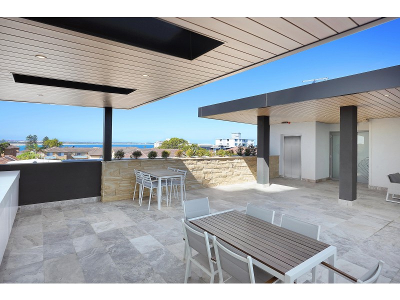 302/19 Parramatta Street, Cronulla NSW 2230