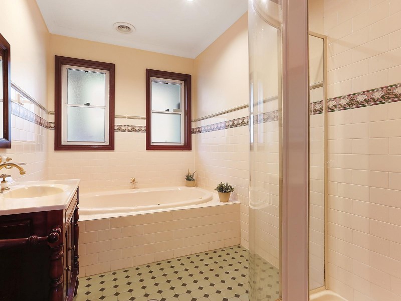 220 North West Arm Road, Grays Point NSW 2232