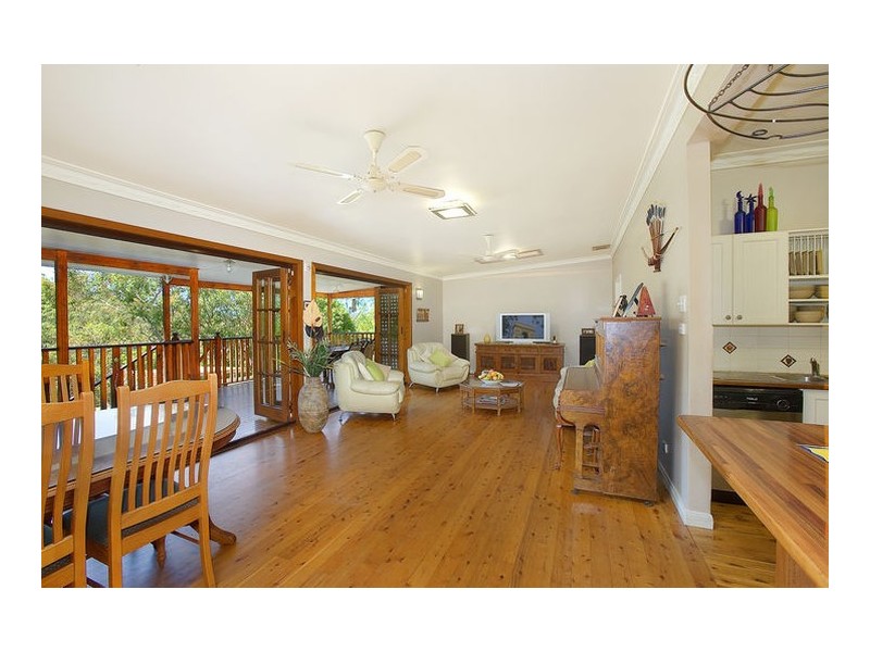 18 Nulgarra Avenue, Gymea Bay NSW 2227