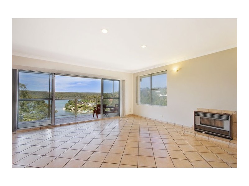 5 Tamba Place, Lilli Pilli NSW 2229