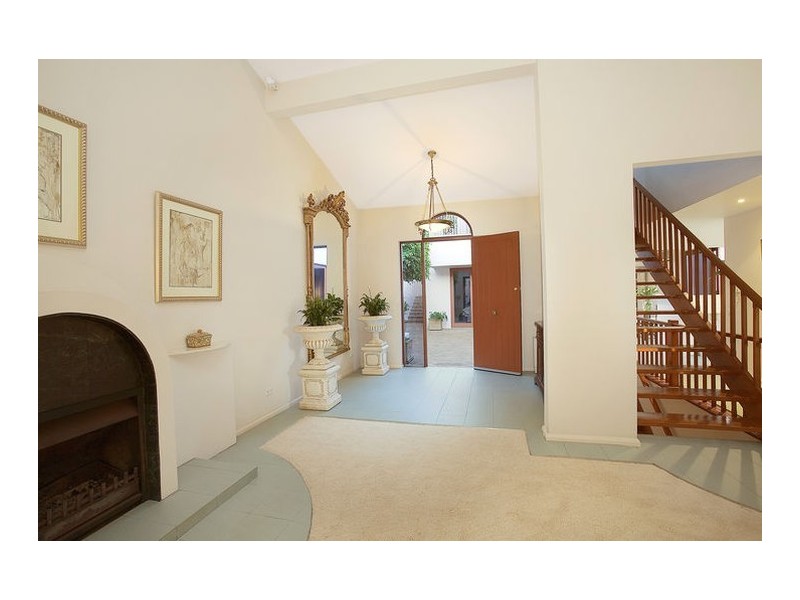 2 Ilma Avenue, Kangaroo Point NSW 2224