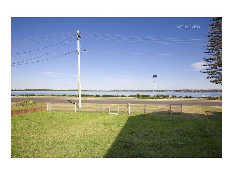 33 Riverside Drive, Sans Souci NSW 2219