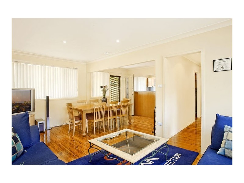 14 Mikarie Place, Kirrawee NSW 2232