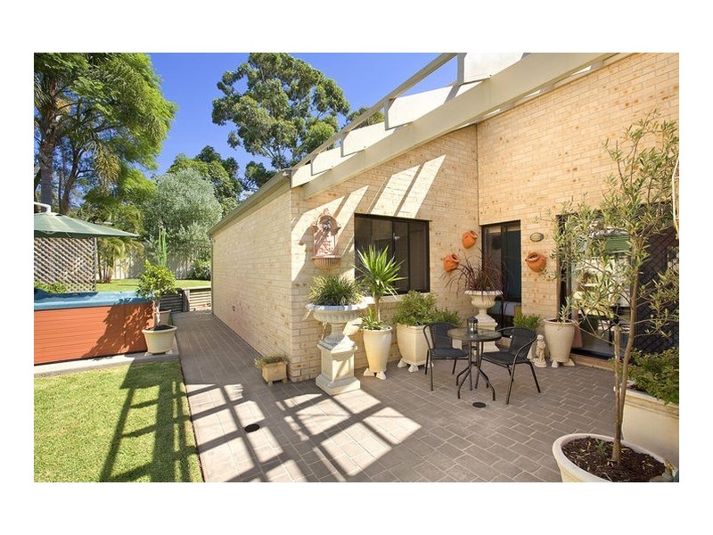 30 Humberstone Avenue, Gymea NSW 2227