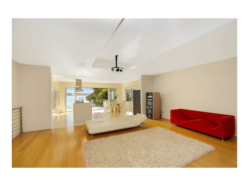 103 Holt Road, Taren Point NSW 2229