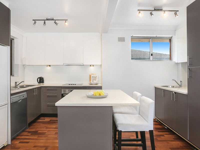 12/9 Clyde Avenue, Cronulla NSW 2230