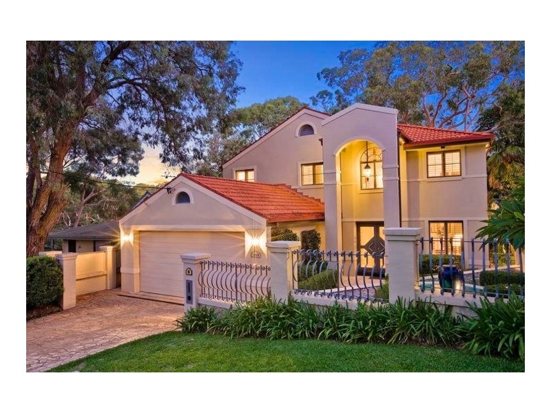 4 Vernon Avenue, Gymea Bay NSW 2227