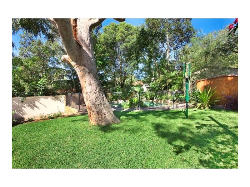 4 Vernon Avenue, Gymea Bay NSW 2227