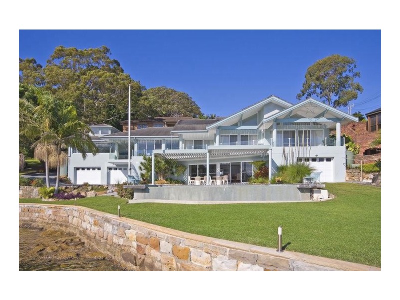 23 Swan Street, Lilli Pilli NSW 2229