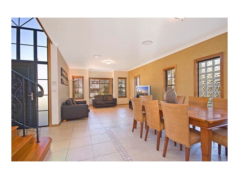 17 Yeramba Avenue, Dolans Bay NSW 2229