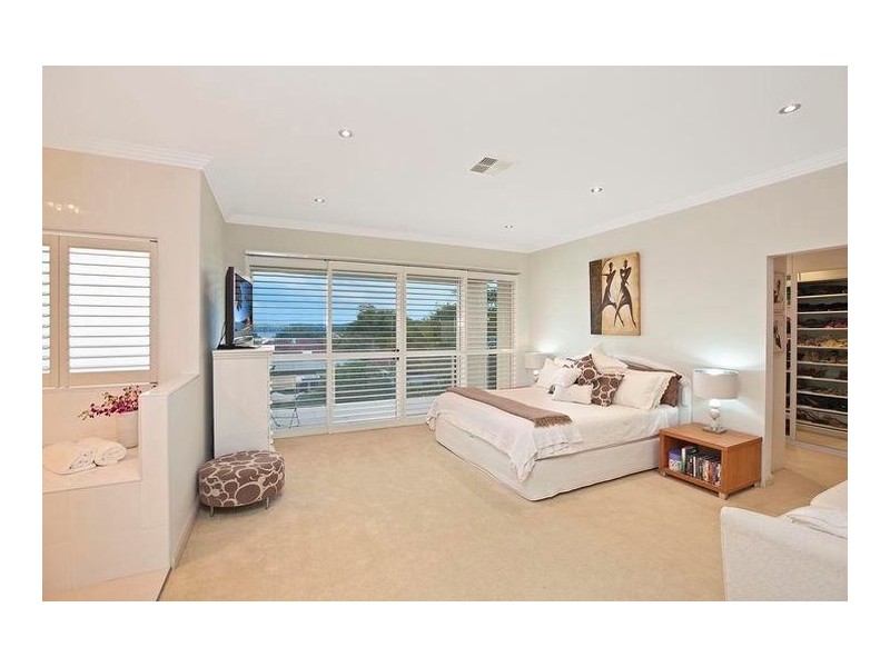 34 Hyndman Parade, Woolooware NSW 2230