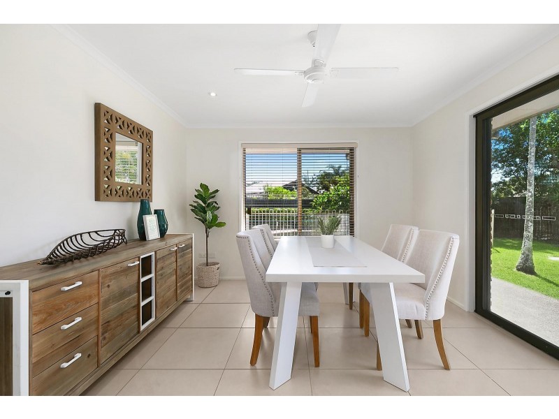 36 Wollomia Way, Sunrise Beach QLD 4567