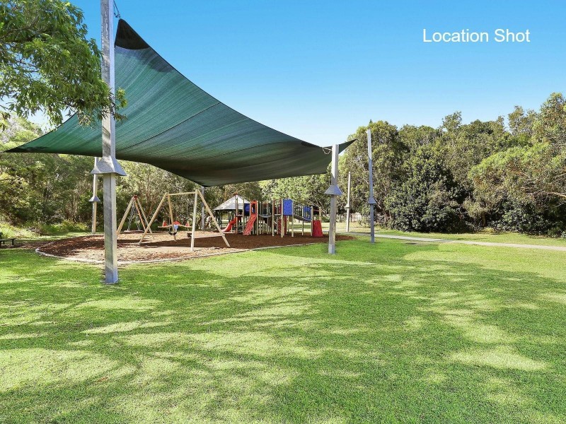 8 Columbus Court, Sunrise Beach QLD 4567