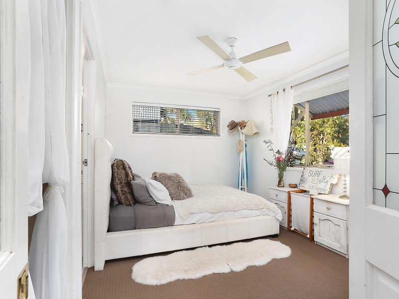 9 Bertrand Road, Sunrise Beach QLD 4567