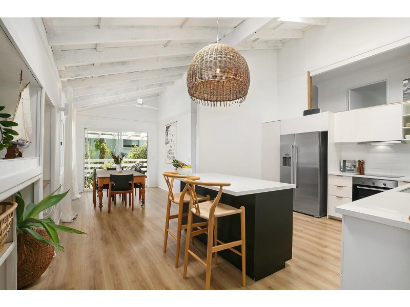 5 Eugarie Street, Noosa Heads QLD 4567