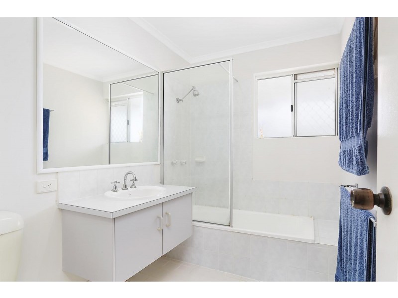 10/23 Margit Crescent, Sunrise Beach QLD 4567