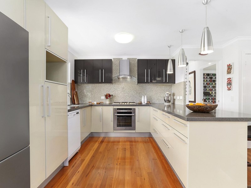 17 Hardy Street, Sunrise Beach QLD 4567