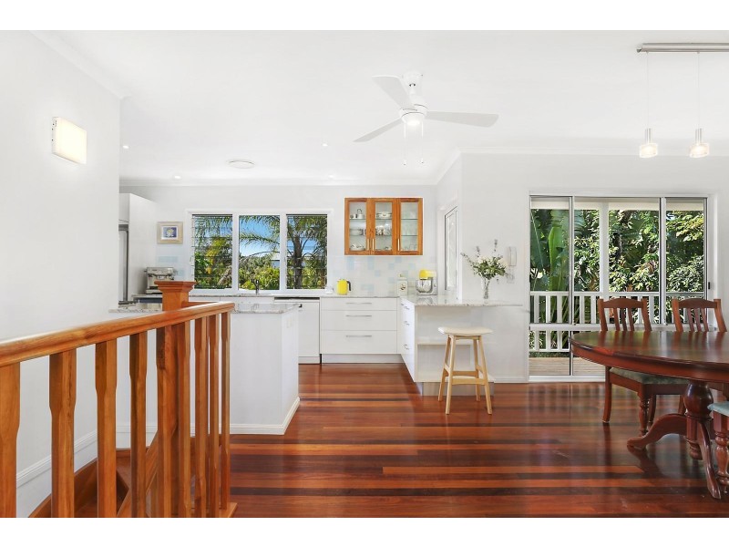 24 Dayspring Street, Sunrise Beach QLD 4567