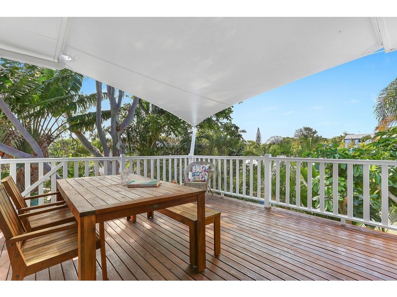24 Dayspring Street, Sunrise Beach QLD 4567